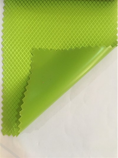 JS-CNYI-有光菱形格 PVC-35 尼龍面料  背囊/雨衣面料   防水 防油 圍裙布料 45度照